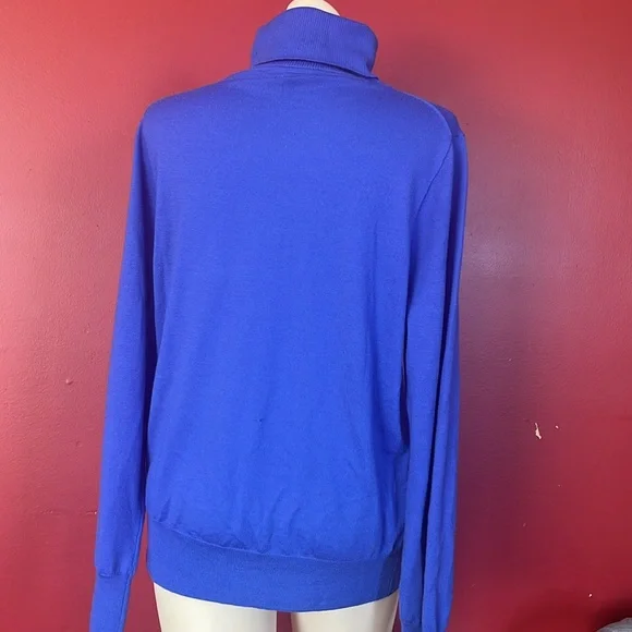Like new J Crew blue merino wool lightweight turtleneck - Picture 3 of 12